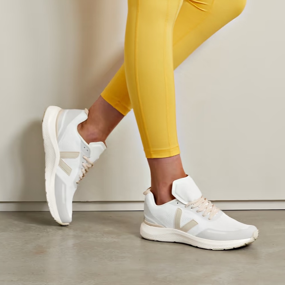 Veja Impala Rubber-Trimmed Recycled Mesh Sneakers in White / Eggshell Size 10